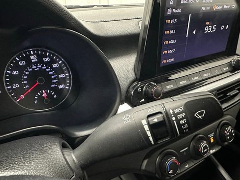 Used 2024 Kia Forte LXS image 22