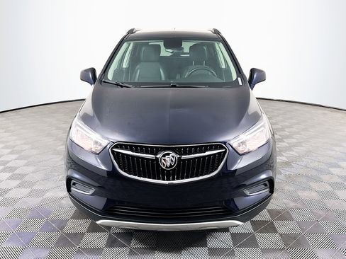 Used 2022 Buick Encore Preferred w/ Safety Package image 2