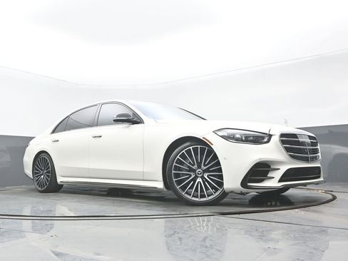 Used 2023 Mercedes-Benz S 580 4MATIC Sedan image 28