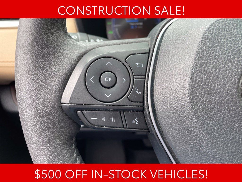 Used 2024 Toyota RAV4 Limited w/ Advanced Technology Package AWD/4WD image 33
