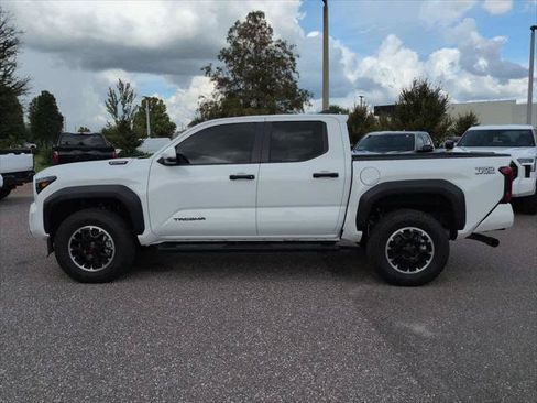 Certified 2026 Toyota Tacoma TRD Off-Road w/ TRD Off Road Upgrade Package AWD/4WD image 3