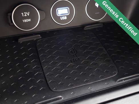Used 2025 Genesis G70 3.3T Advanced image 32