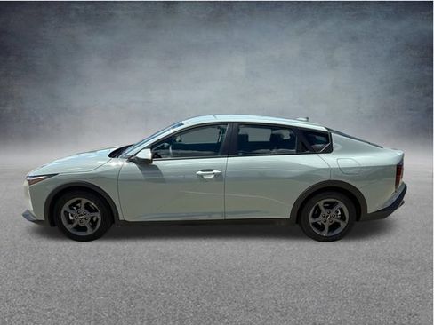 Used 2025 Kia K4 FWD image 6