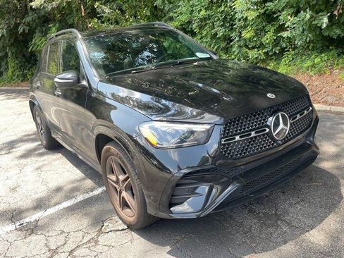 Used 2025 Mercedes-Benz GLE 450 4MATIC image 11