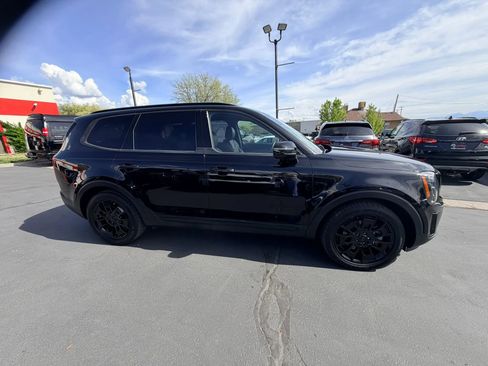 Used 2021 Kia Telluride SX w/ SX Prestige Package AWD/4WD image 3