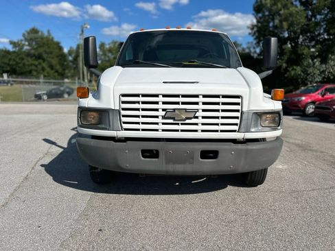 Used 2004 Chevrolet Kodiak C4500 2WD Regular Cab image 4