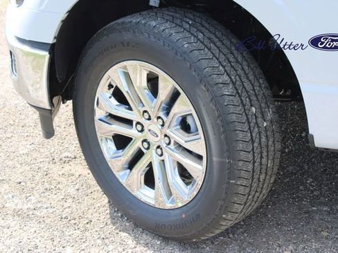 New 2025 Ford F150 Lariat w/ Equipment Group 502A High image 5