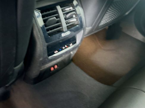 Used 2024 BMW X3 sDrive30i w/ Convenience Package image 28