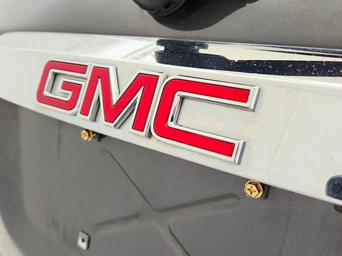 Used 2016 GMC Acadia Denali AWD/4WD image 35