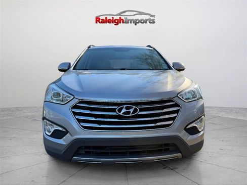 Used 2016 Hyundai Santa Fe Limited FWD image 2