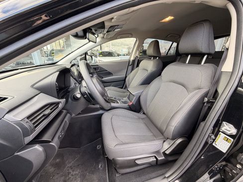 Used 2024 Subaru Crosstrek 2.0i Premium image 13