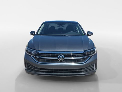 Used 2024 Volkswagen Jetta SEL FWD image 9