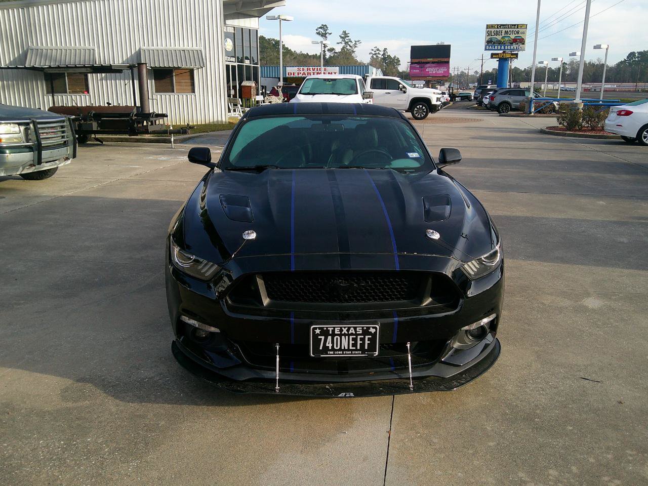 Used 2016 Ford Mustang GT w/ Black Accent Package RWD image 6