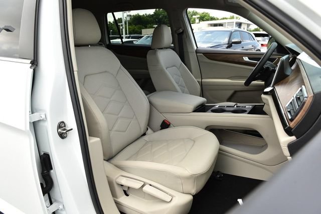 New 2026 Volkswagen Atlas SE FWD image 19