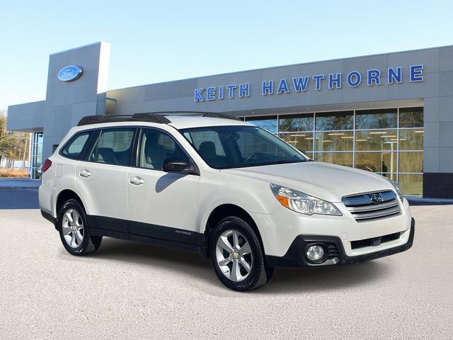 Used 2014 Subaru Outback 2.5i AWD/4WD image 1