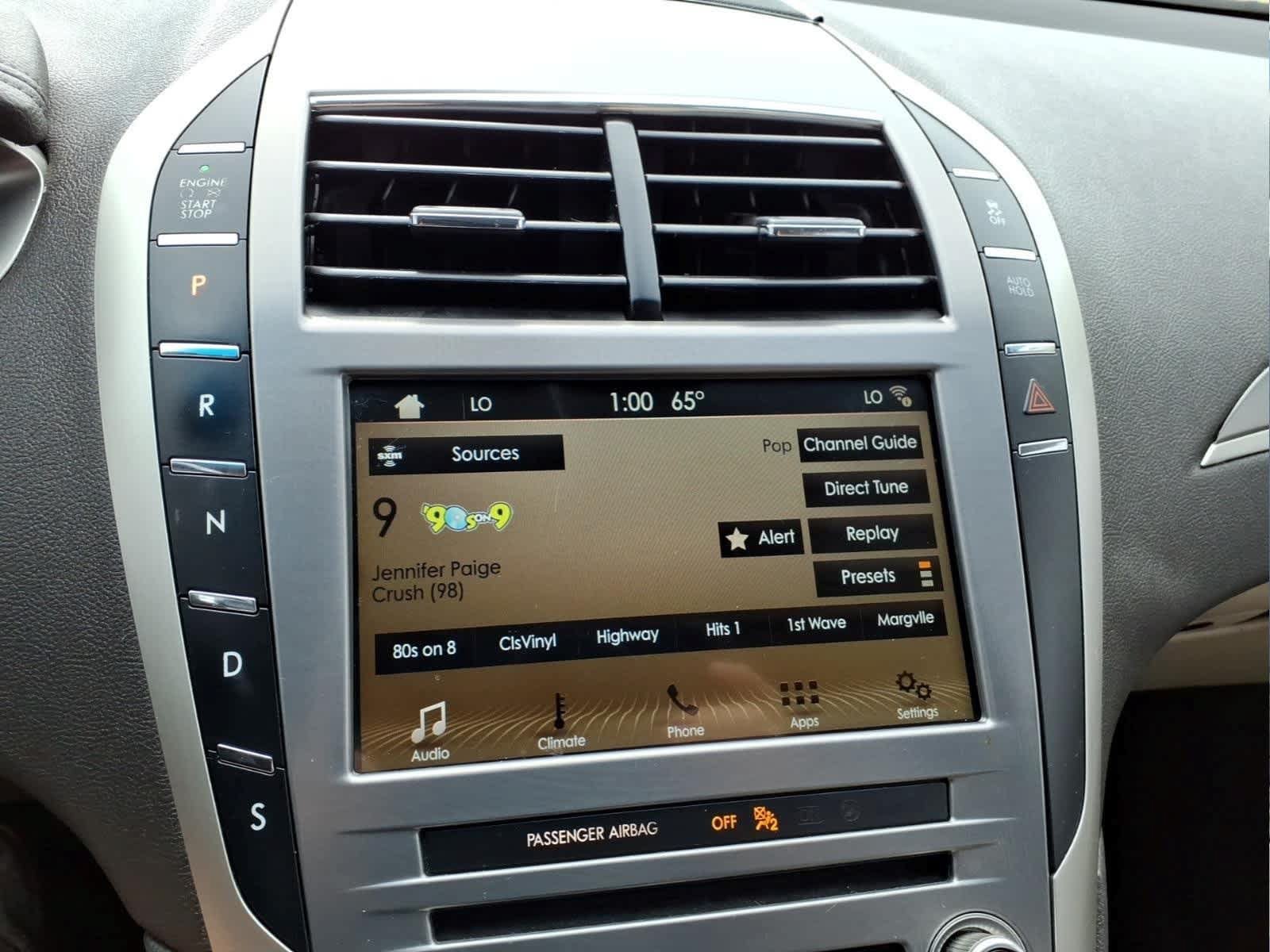 Used 2017 Lincoln MKZ Premiere FWD image 19