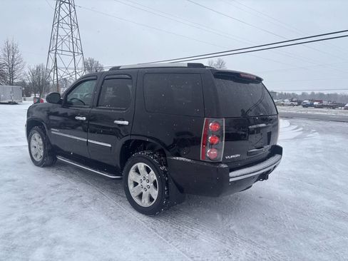 Used 2013 GMC Yukon Denali image 3