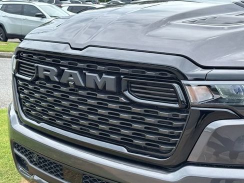 New 2026 RAM 1500 Express AWD/4WD image 10