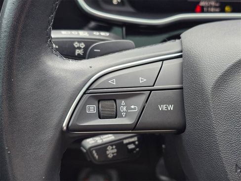 Used 2023 Audi Q3 2.0T Premium Plus image 35