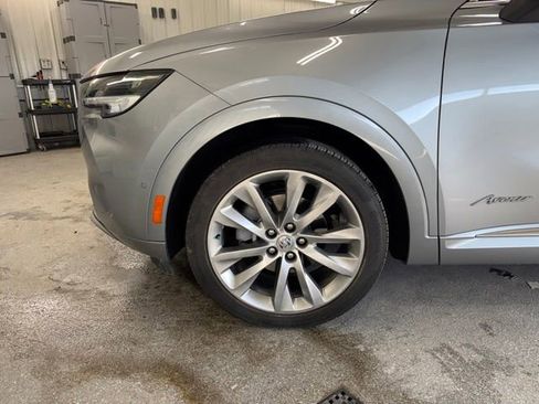 Used 2023 Buick Envision Avenir image 13