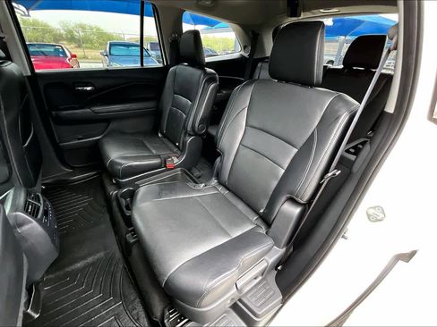 Used 2017 Honda Pilot Elite image 20
