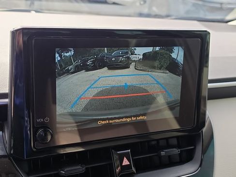 Used 2026 Toyota Corolla LE FWD image 23
