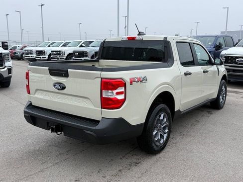 New 2025 Ford Maverick XLT w/ XLT Luxury Package image 32