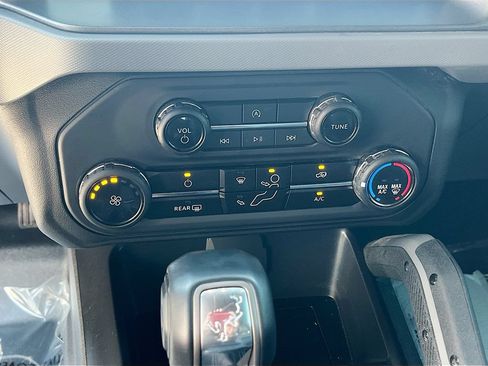 Used 2024 Ford Bronco Big Bend AWD/4WD image 15