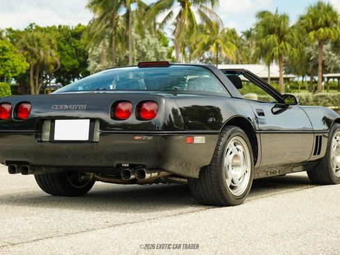 Used 1990 Chevrolet Corvette ZR-1 RWD image 8
