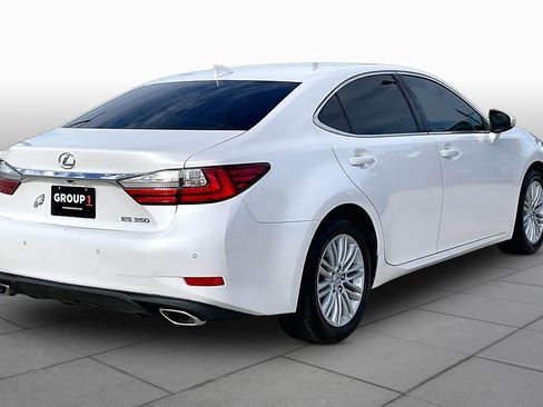 Used 2016 Lexus ES 350 w/ Premium Package w/Wood Trim FWD image 12