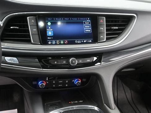 Used 2023 Buick Enclave Essence w/ Experience Buick Package AWD/4WD image 25