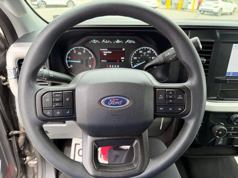 Used 2025 Ford F250 XLT AWD/4WD image 17