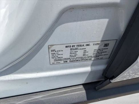 Used 2023 Tesla Model X AWD/4WD image 17