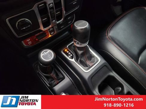 Used 2021 Jeep Gladiator Rubicon AWD/4WD image 21