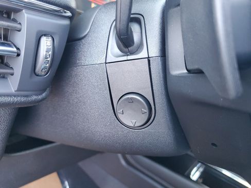 New 2026 Lincoln Corsair Premiere image 15