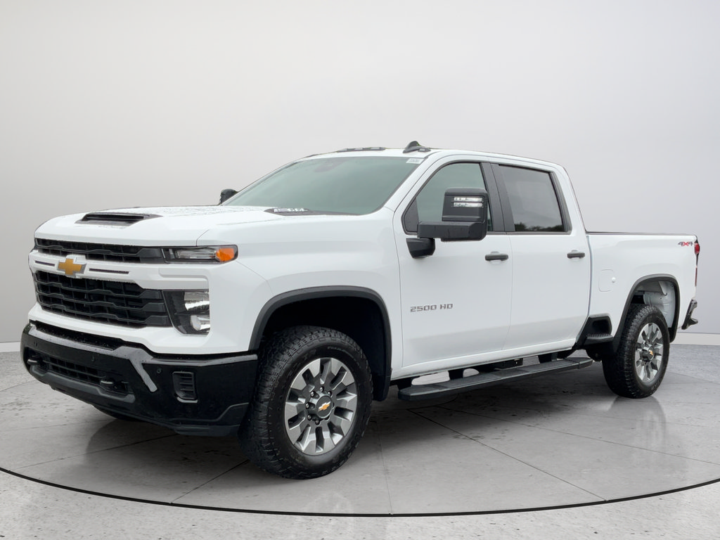 New 2026 Chevrolet Silverado 2500 Custom w/ Custom Value Package AWD/4WD image 3