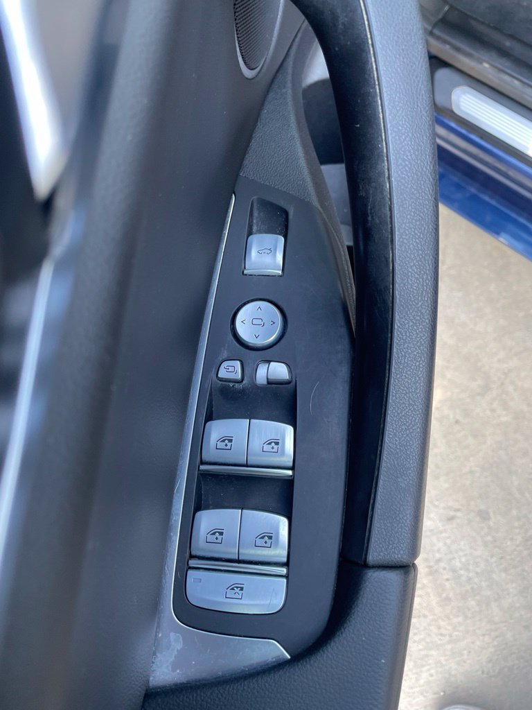 Used 2023 BMW X3 sDrive30i w/ M Sport Package RWD image 15