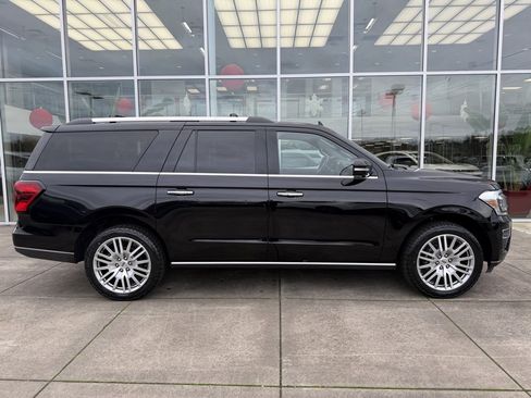 Used 2024 Ford Expedition Max Limited image 8