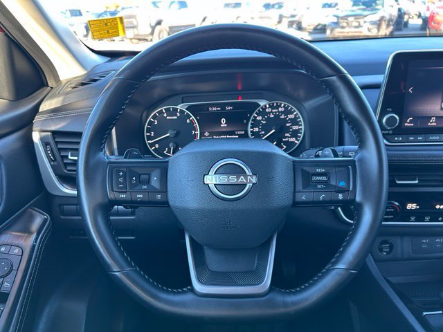 Used 2025 Nissan Rogue SV AWD/4WD image 20