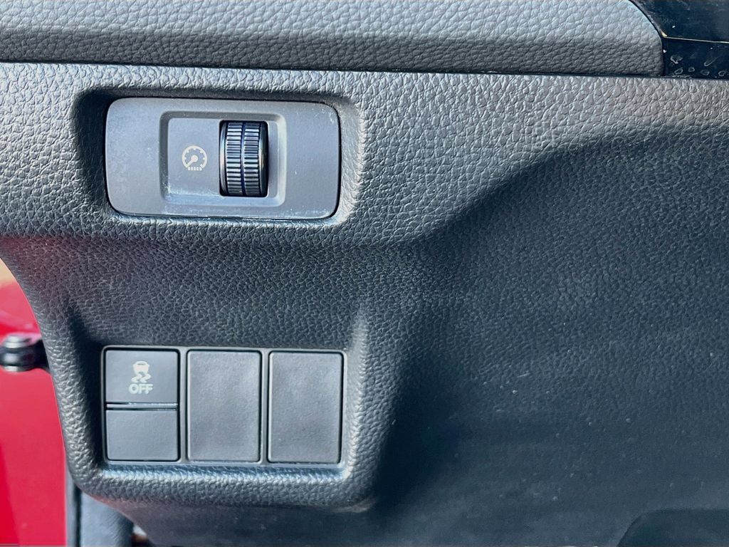 Used 2025 Honda Civic Sport image 10