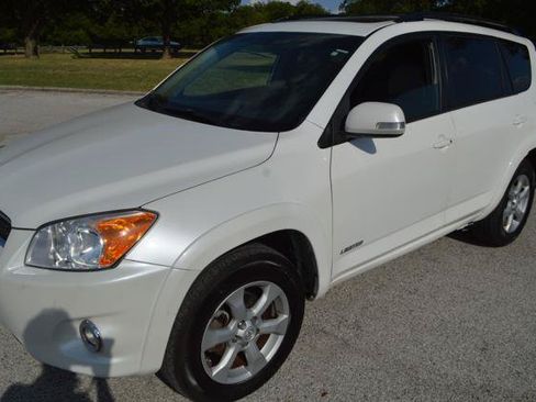 Used 2012 Toyota RAV4 Limited w/ Premium Plus Value Pkg FWD image 4