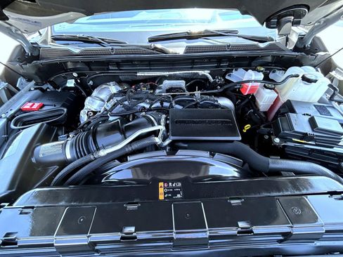 Used 2025 GMC Sierra 2500 AT4X w/ AT4X AEV Edition AWD/4WD image 24