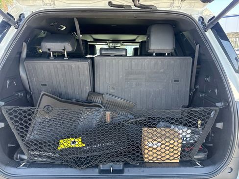 Used 2025 Toyota Sequoia Limited w/ Tow Technology Package AWD/4WD image 25