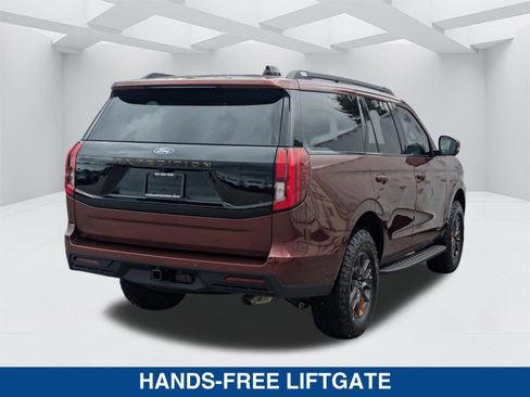 New 2027 Ford Expedition Tremor w/ Driver's Package AWD/4WD image 6
