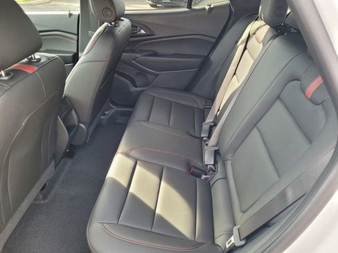 New 2026 Chevrolet Trax RS w/ Sunroof Package image 6