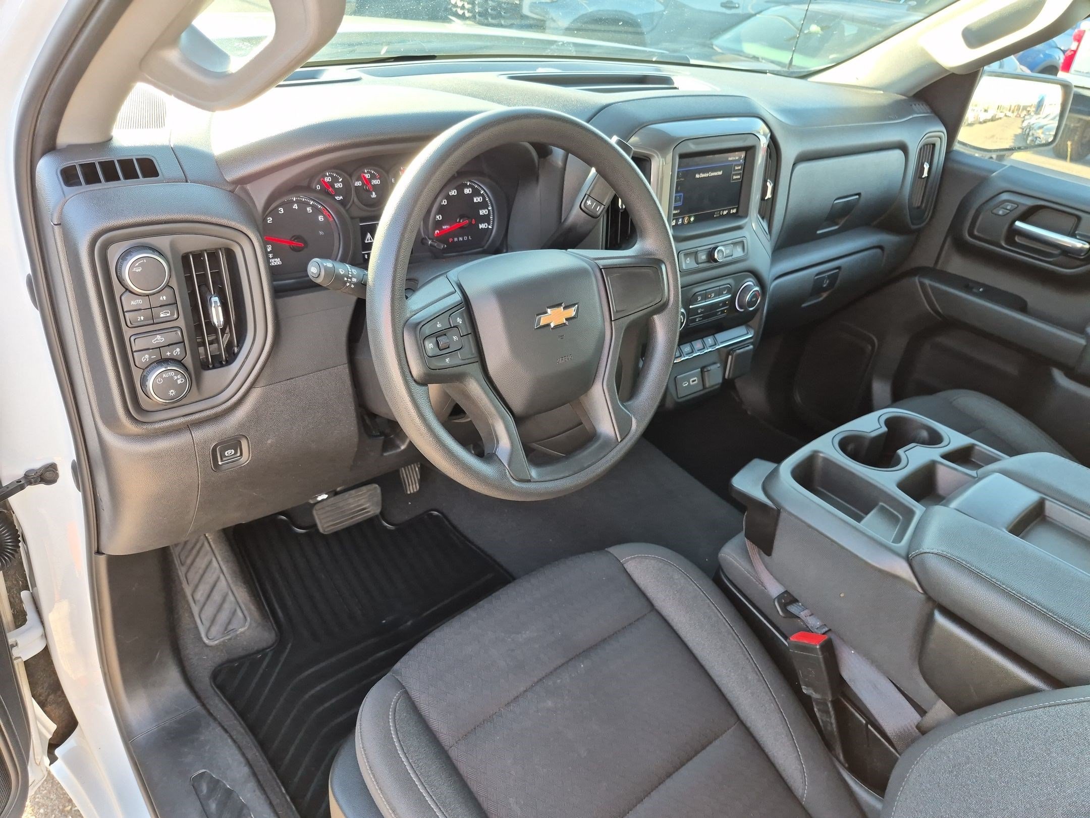 Used 2022 Chevrolet Silverado 1500 Custom w/ LPO, Dark Essentials Package AWD/4WD image 14