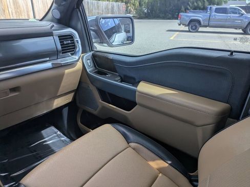 Used 2022 Ford F150 Lariat w/ Equipment Group 502A High AWD/4WD image 17