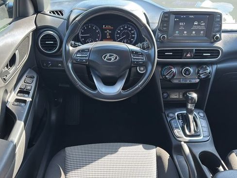 Used 2021 Hyundai Kona SEL Plus AWD/4WD image 15