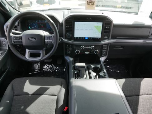 Used 2025 Ford F150 XLT w/ Equipment Group 302A MID image 10