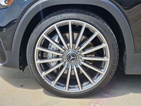 Certified 2024 Mercedes-Benz GLB 35 AMG 4MATIC image 11